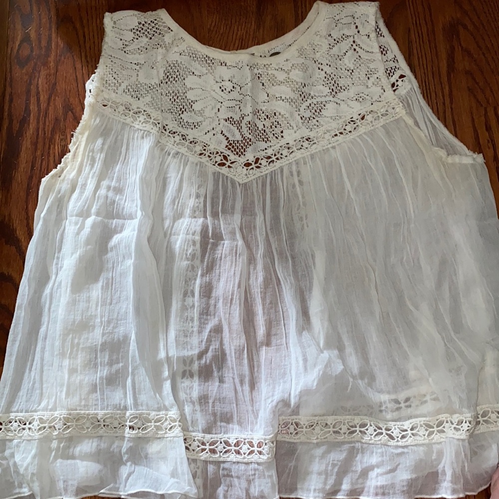 Open back lace tank